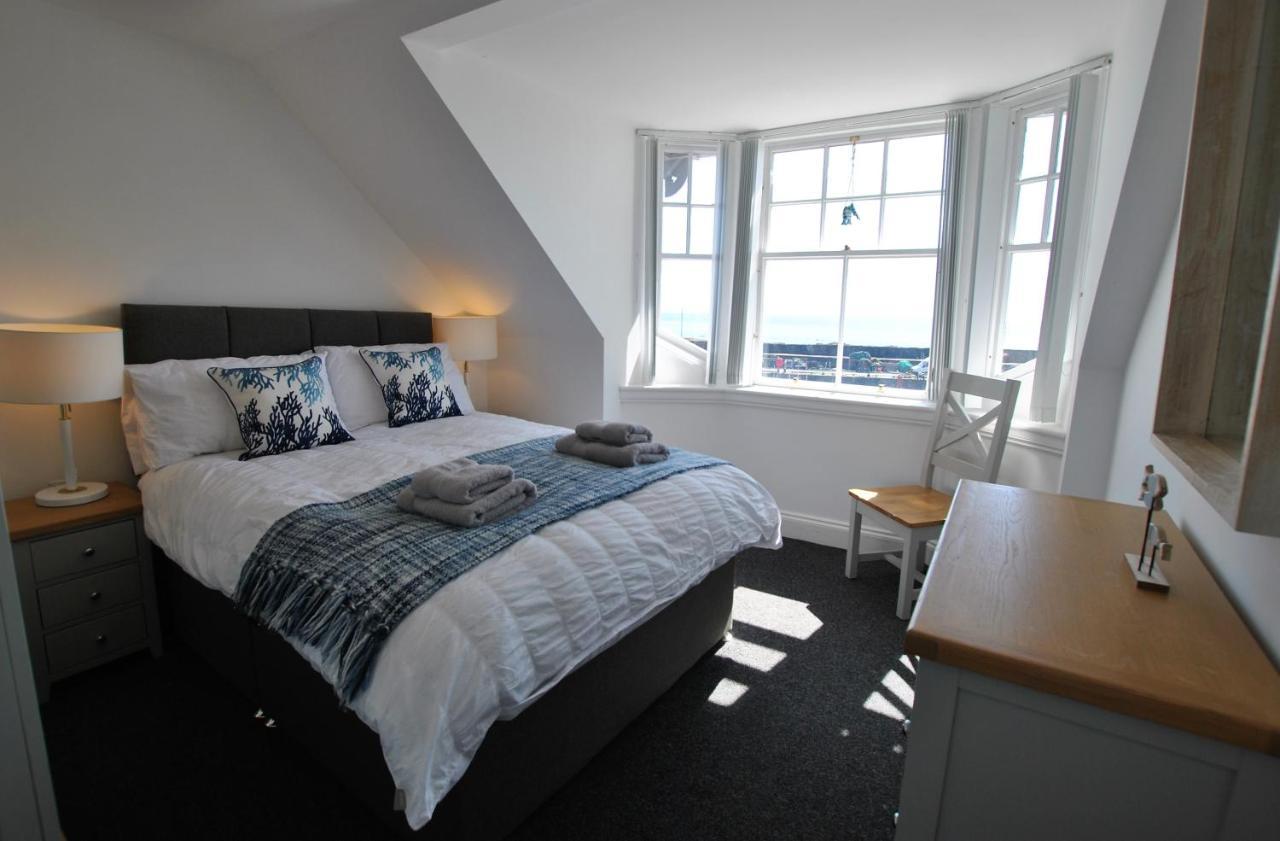 Bass View- Harbourfront Home Питтенуим Экстерьер фото